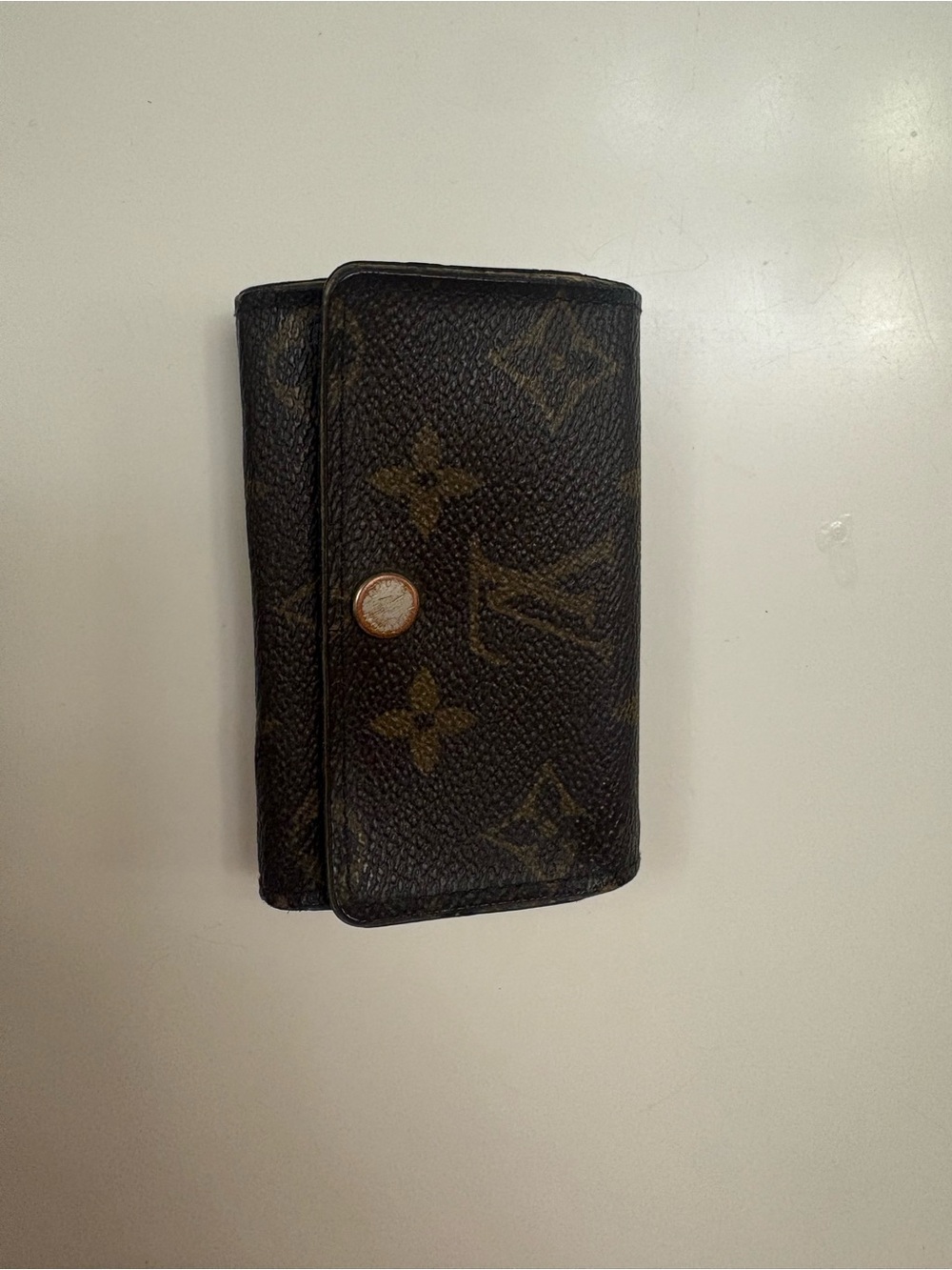 Louis Vuitton Monogram Key & Card Holder in Brown